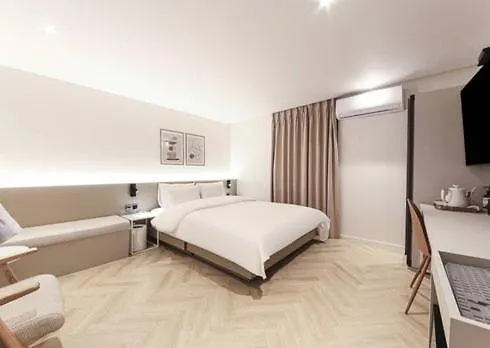 Hotel Yam Yeonsan Busan